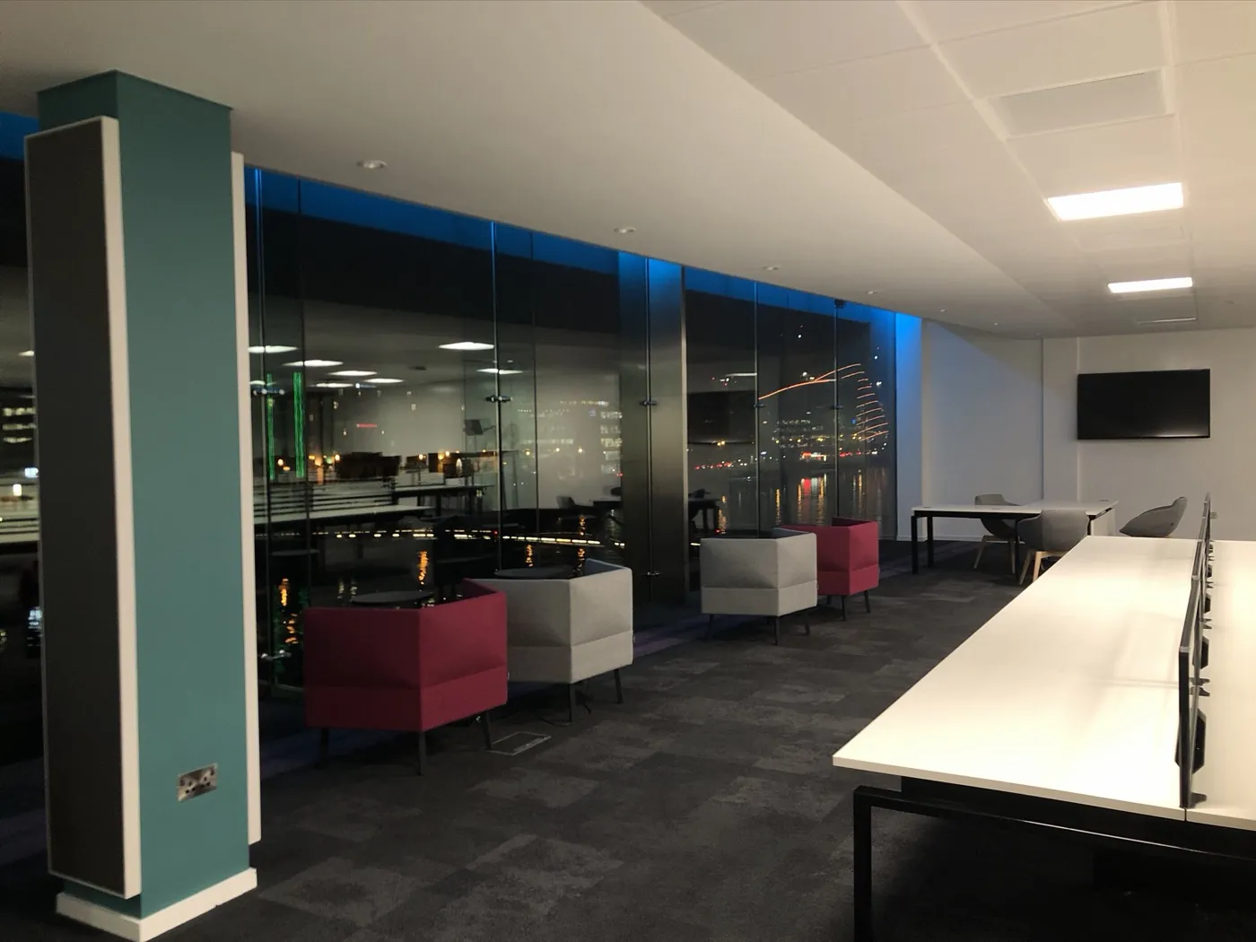 24 - 26 City Quay Offices